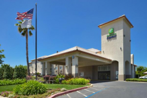 Holiday Inn Express Madera, an IHG Hotel  Мадера
